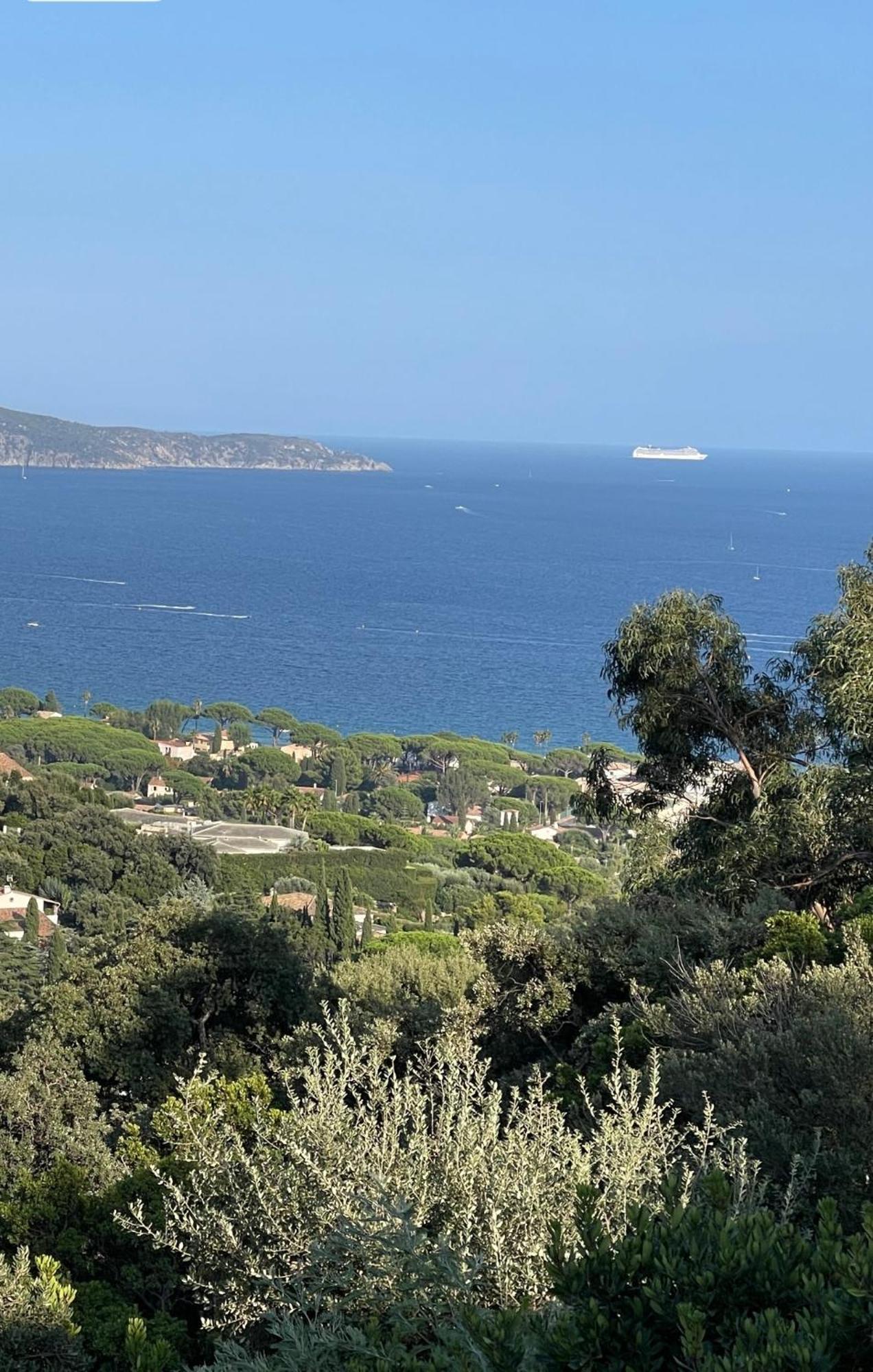 Villa Cacharelle Vue Mer Piscine Cavalaire-sur-Mer Bagian luar foto