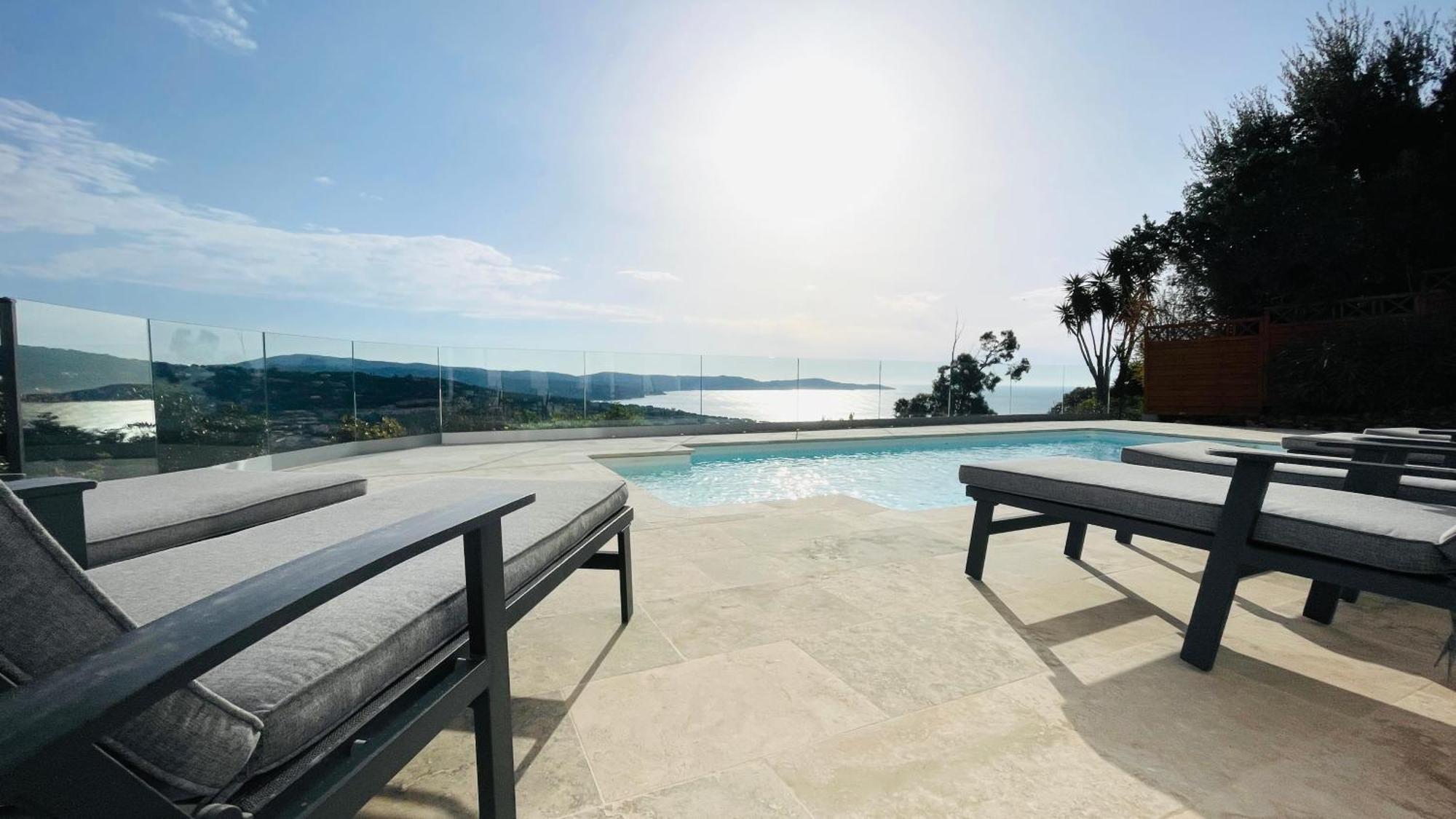 Villa Cacharelle Vue Mer Piscine Cavalaire-sur-Mer Bagian luar foto